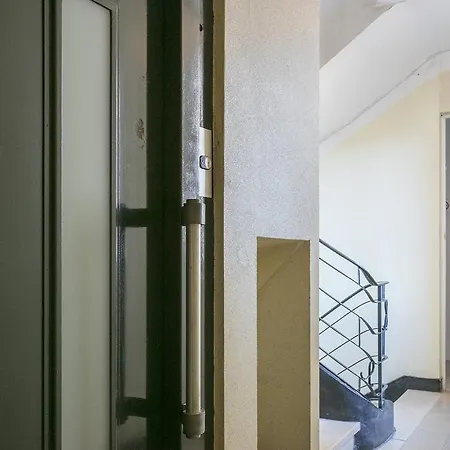 Coeur Urbain Bedrooms - Gare Saint Roch Apartment *
